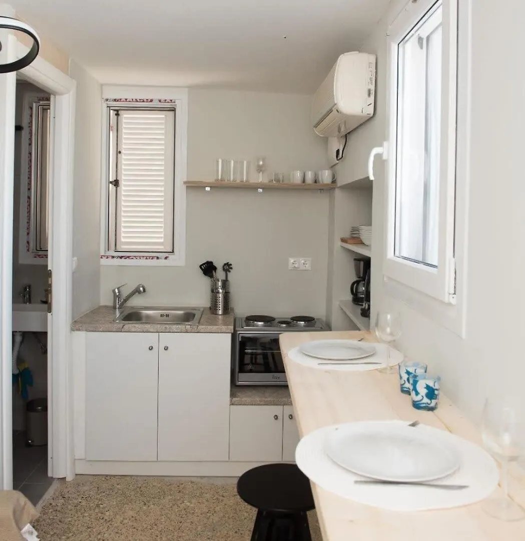 Amazing Mykonos Town Maisonette With Roof Garden